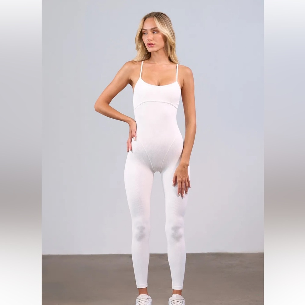 BANAHOT Kira Onesie - white - medium